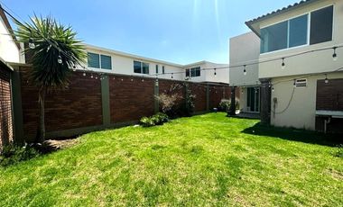 Casa en VENTA Modelo Verona con ampliación y remodelación en Fraccionamiento Residencial Bosque de las Fuentes, en Calimaya, Estado de México.