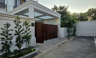 Rumah mewah design classic di cempaka putih jakarta pusat