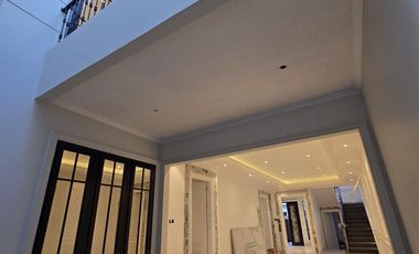 Rumah mewah design classic di cempaka putih jakarta pusat