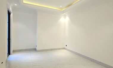 Rumah mewah design classic di cempaka putih jakarta pusat
