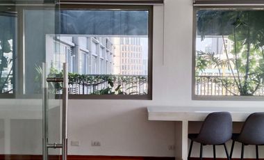 Newly restored,Ready For Occupancy Small Office