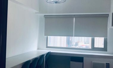 Newly restored,Ready For Occupancy Small Office