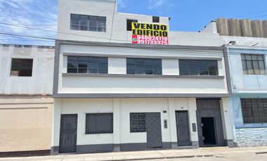 Vendo Edificio de 03 Pisos + Aires – Ideal Para Negocio, Taller o Alquiler