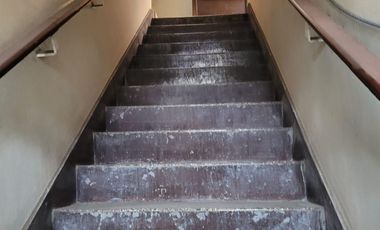 Vendo Edificio de 03 Pisos + Aires – Ideal Para Negocio, Taller o Alquiler