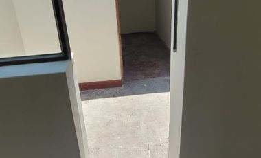 Vendo Edificio de 03 Pisos + Aires – Ideal Para Negocio, Taller o Alquiler