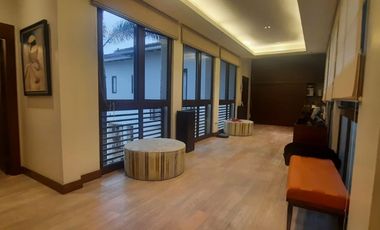 Samborondon, Renta de linda casa 4 dormitorios con piscina