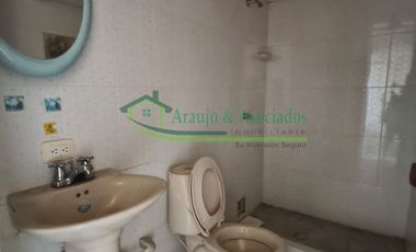 VENDEMOS CASA OFICINAS DE DOS PLANTAS CON BODEGA  EN EL BARRIO GAITÁN DE GIRARDOT CUNDINAMARCA- COLOMBIA.