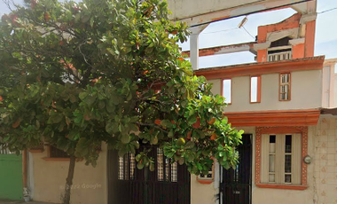 Venta de Casa Barata en Col. Playa Sol. Veracruz