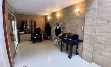 👨‍👩‍👧‍👦 VENDO MODERNA Y ELEGANTE CASA DE 3 PISOS + AZOTEA EN SAN LUIS
