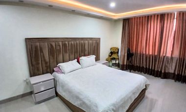 👨‍👩‍👧‍👦 VENDO MODERNA Y ELEGANTE CASA DE 3 PISOS + AZOTEA EN SAN LUIS
