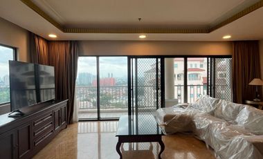 Sewa Apartemen Golfhill Terraces Penthouse Pondok Indah Jakarta Selatan