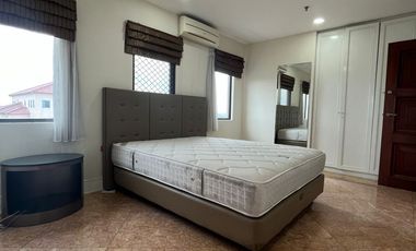 Sewa Apartemen Golfhill Terraces Penthouse Pondok Indah Jakarta Selatan