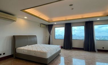 Sewa Apartemen Golfhill Terraces Penthouse Pondok Indah Jakarta Selatan