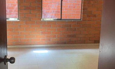 Venta Casa Duplex en Belmonte Pereira