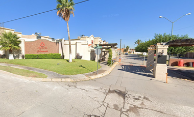 VENTA DE CASA EN ARBOL DE LA LLUVIA, QUINTAS MONTECARLO, CHIHUAHUA.