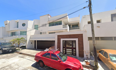 Venta de Casa Barata en Fracc. Costa de Oro. Veracruz