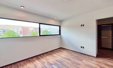 Casa en venta en Cennet Grand