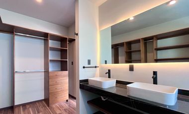 Casa en venta en Cennet Grand