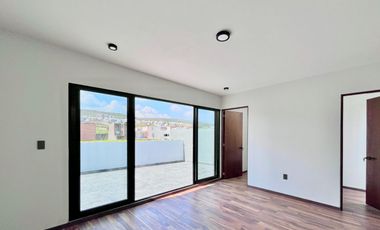 Casa en venta en Cennet Grand