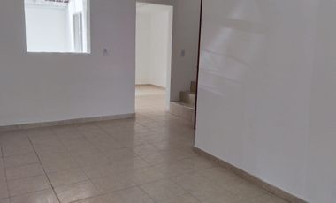 CASA EN VENTA - URBANIZACIÓN SOL DE ORIENTE.