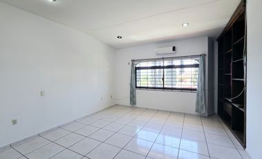 CASA EN RENTA, COLONIA VISTA HERMOSA, TUXTLA GUTIERREZ, CHIAPAS
