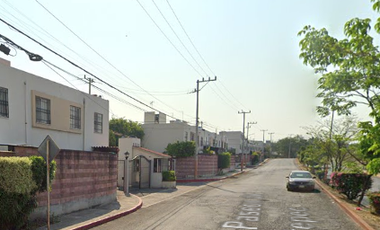 EXCELENTE OPORTUNIDAD, GRAN CASA EN PASEO DE LA LUZ LOTE 13, PASEOS DE XOCHITEPEC MORELOS!!