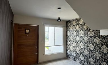 HERMOSA CASA EN VENTA ZONA NATURA 2 LOMAS DE ANGELOPOLIS
