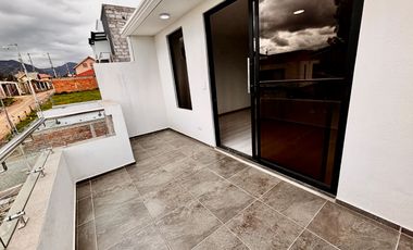 Casas de Venta en Cuenca Ecuador Sector Rio Amarillo