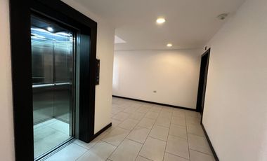 Dto. en Venta 2 habitaciones - Isabel la Católica
