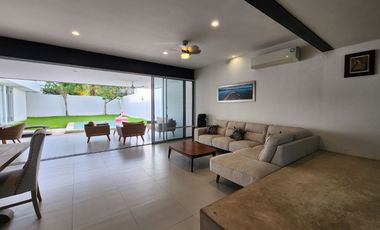 CASA DE UNA PLANTA AMUEBLADA EN LA PRIVADA SAN JOSE TULIPANES, CHOLUL