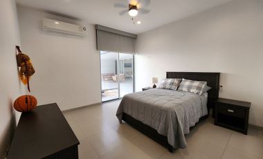 CASA DE UNA PLANTA AMUEBLADA EN LA PRIVADA SAN JOSE TULIPANES, CHOLUL