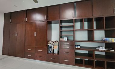 CASA DE UNA PLANTA AMUEBLADA EN LA PRIVADA SAN JOSE TULIPANES, CHOLUL