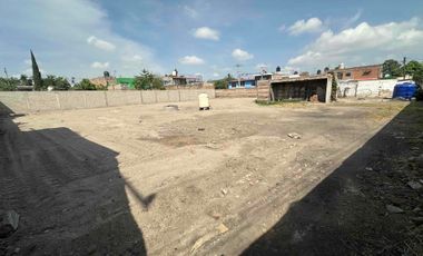 Terreno a 4 km del aeropuerto en renta