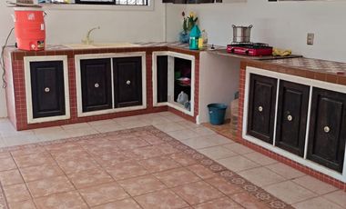 CASA EN VENTA CON POSESION! CALLE PARAISO, FRACC ATLIXTAC, PUEBLO TRES MARIAS, HUITZILAC, MORELOS