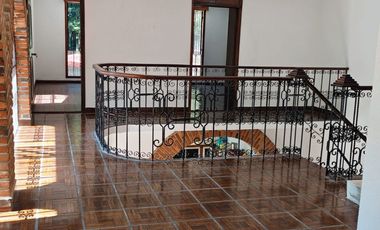 CASA EN VENTA CON POSESION! CALLE PARAISO, FRACC ATLIXTAC, PUEBLO TRES MARIAS, HUITZILAC, MORELOS
