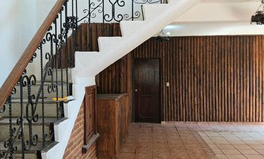 CASA EN VENTA CON POSESION! CALLE PARAISO, FRACC ATLIXTAC, PUEBLO TRES MARIAS, HUITZILAC, MORELOS