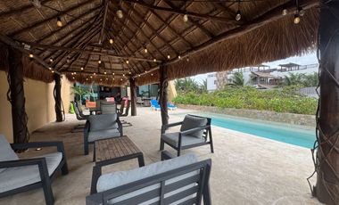 Casa frente al mar con alberca privada en venta, San Benito, Yucatán