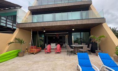Casa frente al mar con alberca privada en venta, San Benito, Yucatán