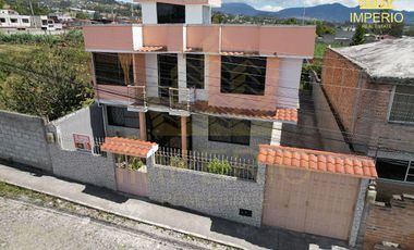 Acogedora Casa en Atuntaqui 430m2