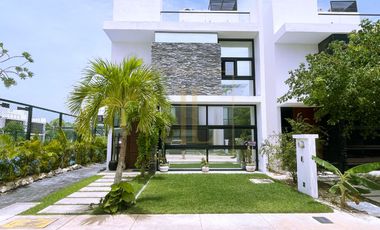 OPORTUNIDAD. Venta Casa en Bahía Príncipe - Country Club Tulum