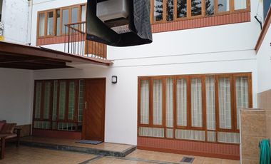 CASA EN VENTA EN MAGDALENA CERCA DE LA AV. JAVIER PRADO