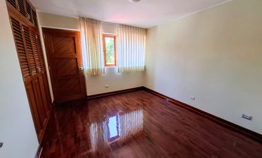 CASA EN VENTA EN MAGDALENA CERCA DE LA AV. JAVIER PRADO