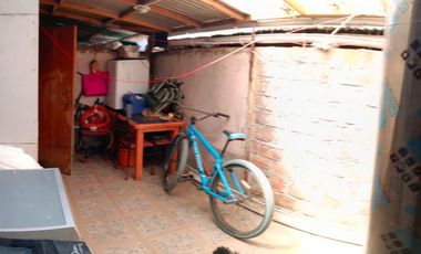 ¡Casa sólida en El Bosque! Pasaje San Clemente