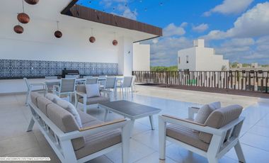 CASA CON JARDIN EN RESIDENCIAL PRIVADO CON CASA CLUB