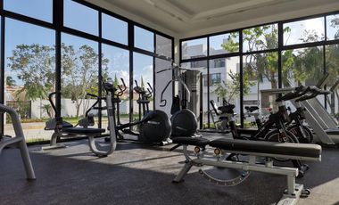 CASA CON JARDIN EN RESIDENCIAL PRIVADO CON CASA CLUB