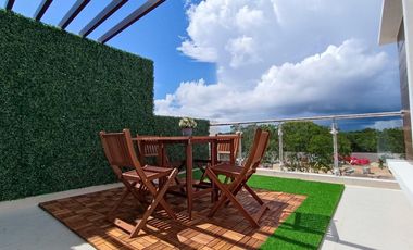 CASA CON JARDIN EN RESIDENCIAL PRIVADO CON CASA CLUB