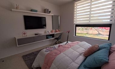 CASA CON JARDIN EN RESIDENCIAL PRIVADO CON CASA CLUB