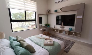 CASA CON JARDIN EN RESIDENCIAL PRIVADO CON CASA CLUB