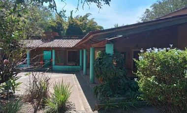 CASA EN VENTA EN PUEBLO MISTICO  AMATLAN DE QUETZALCOATL, TEPOZTLAN MORELOS $10,000,000.00