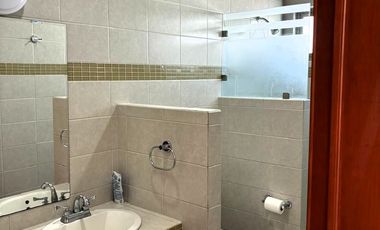 Casa en venta en Condado del Valle, Metepec, Estado de México, sección Bakeira